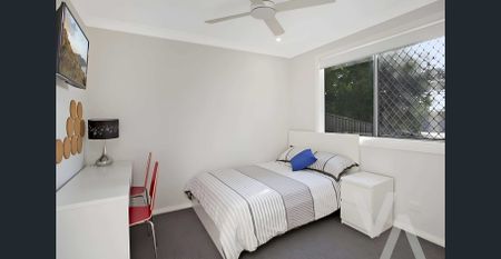 Your Next Student Move. - Photo 5