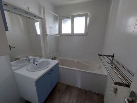 Location Appartement 3 pièces 74m² DIEPPE 76370 - Photo 5