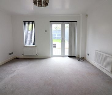 2 Bedroom Terraced To Rent - Photo 1