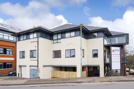 Canalside House, Banbury - Photo 4