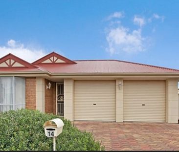 14 Moulds Crescent S, Smithfield SA 5114 - House For Rent | Domain - Photo 4