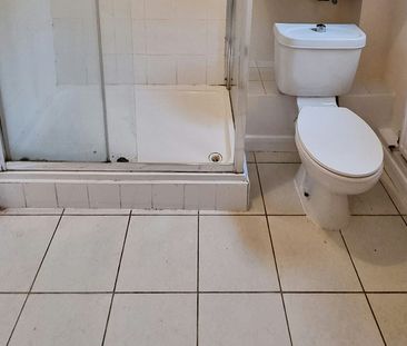 Flat to rent on - Photo 6