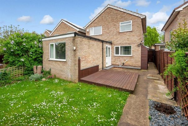3 bedroom detached house to rent - Photo 1