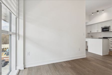 For Lease - 1063 DOUGLAS MCCURDY N/A Unit# 212, Mississauga, Ontario - Photo 4