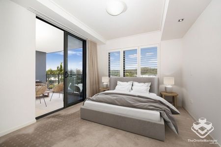 LUXURY 2 BED + STUDY APARTMENT IN PRIME CARINDALE LOCATION - Photo 4