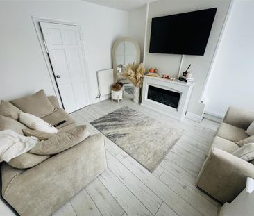 2 bedroom house to rent - Photo 2
