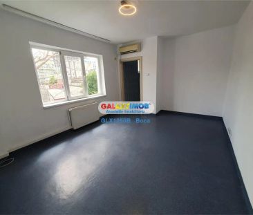 SPATIU BIROU/CABINET TIMPURI NOI - Fotografie 4