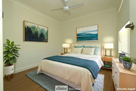 Brand New! - Photo 2