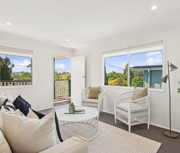 Spacious Home in Great Location! - Photo 3