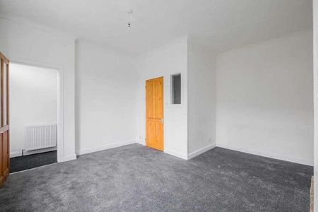 Broomfield Road, Marsh, Huddersfield, HD1 - Photo 4