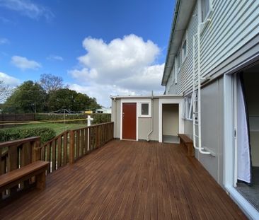 3 Bedroom property available now - Photo 2