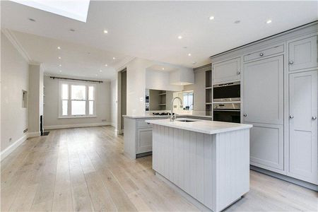 3 bedroom terraced house to rent - Photo 4