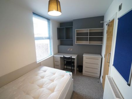 Haulfryn Deiniol Road - Photo 5