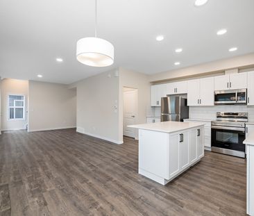 Alberta, 15123 25 Street NW, T5Y2C1, Edmonton - Photo 3