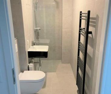 Charmante 1,5-Zimmer-Wohnung mit Einbauküche in Düsseldorf - Photo 1