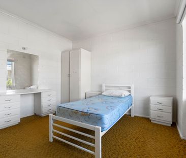 Convenient Living in a Prime Glenside Location - Photo 2