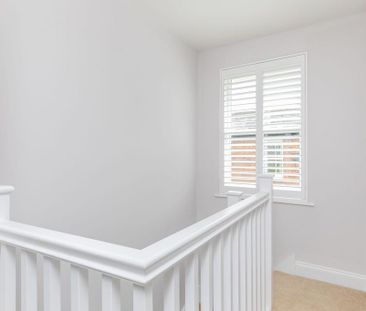 3 bedroom end of terrace house to rent - Photo 1