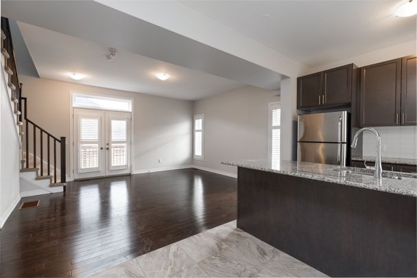 For Lease - 2314 Natasha Circle, Oakville, Ontario - Photo 1