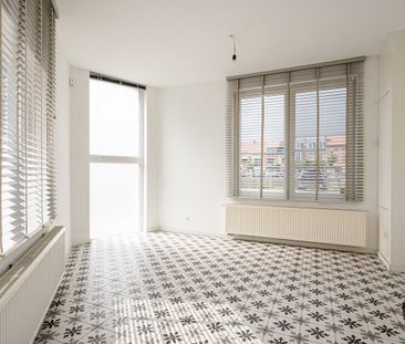 Lichtrijke gerenoveerde hoekwoning te Gent - Photo 6