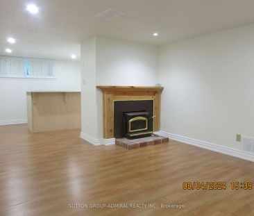 Detached Home For Lease | N9237422 - Photo 4