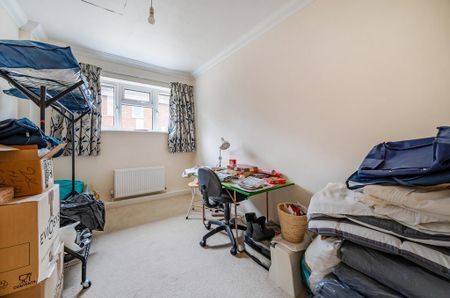 3 bedroom bungalow to rent - Photo 2