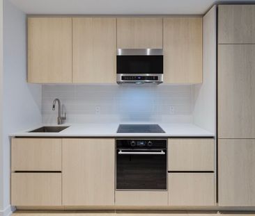 For Lease - 120 BROADWAY Avenue Unit# LPH09, Toronto, Ontario - Photo 1