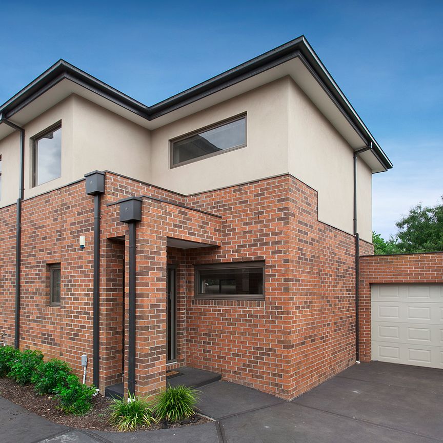 2/614 Waverley Road MALVERN EAST - Photo 1