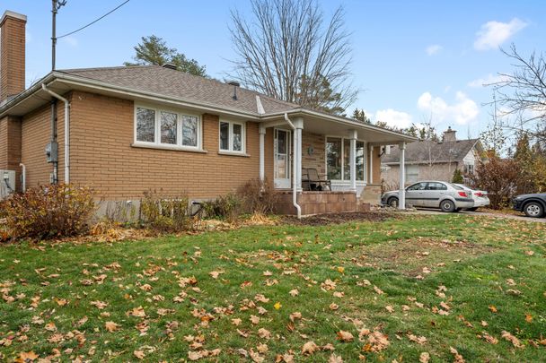 For Lease - 925 Ward Street, Selwyn, Ontario - Photo 1