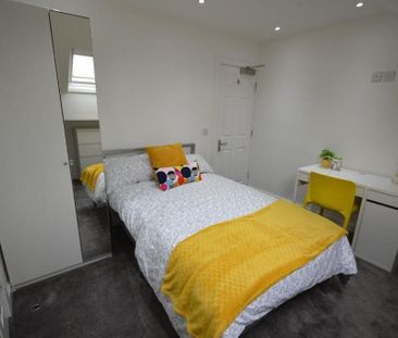 1 bedroom in a house share to rent - Photo 5