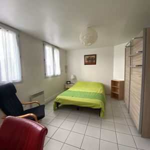 Apartment - Photo 3