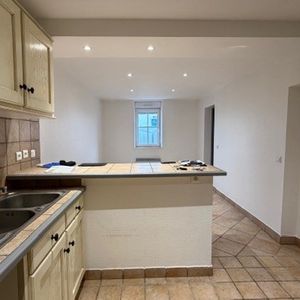 Location Appartement 43m² VENDOME 41100 - Photo 2