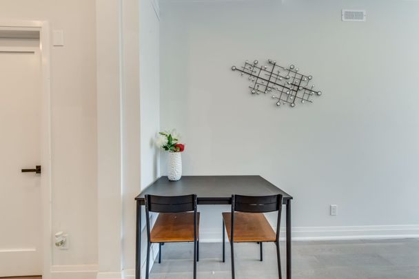 For Lease - 923 COLLEGE Street Unit# UNIT A, Toronto, Ontario - Photo 1