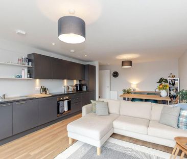 2 bedroom apartment to rent - Photo 3