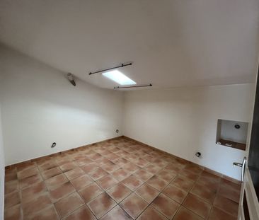 Location Appartement 2 pièces 40m² PUGET VILLE 83390 - Photo 5