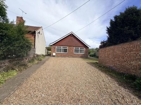 Fredericks Road, Beccles - Photo 4