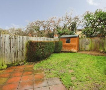 A fantastic oppertunity to rent a two bedroom semi-detached house i... - Photo 2