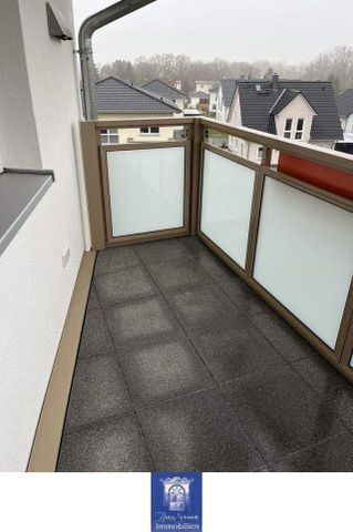 Charmante Neubauwohnung im Erstbezug mit Balkon, EBK und Fußbodenheizung! Lift! - Photo 4