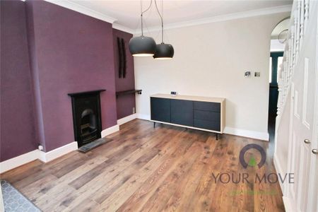 2 bedroom semi-detached house to rent - Photo 2