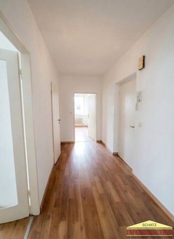 Berndorf- Zentrale Wohnlage! 2-Zimmerwohnung mit Balkon - Foto 3