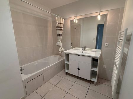 Location appartement 3 pièces 72.6 m² à Romans-sur-Isère (26100) 4 - Photo 3