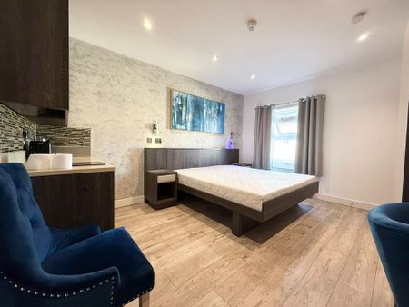 Studio to rent - Photo 2