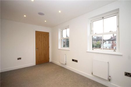 Pulsford Close, Twickenham, TW1 1AY - Photo 4