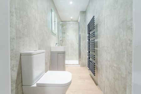 3 bedroom apartment to rent - Photo 4