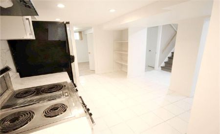 For Lease - 112 Leland Street Unit# Bsmt Room, Hamilton, Ontario - Photo 2