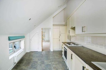 High Street, Marshfield, SN14 - Photo 5