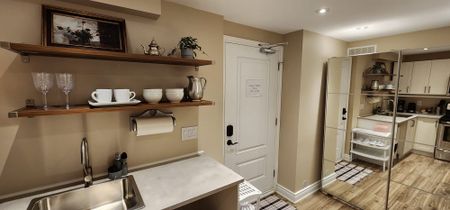 For Lease - 175 Art West Avenue, Newmarket, Ontario - Photo 4