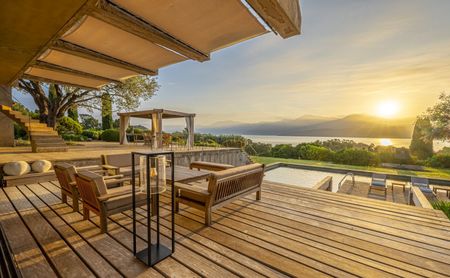 Rental Property Saint-Florent 10 Rooms 600 m² - Photo 2