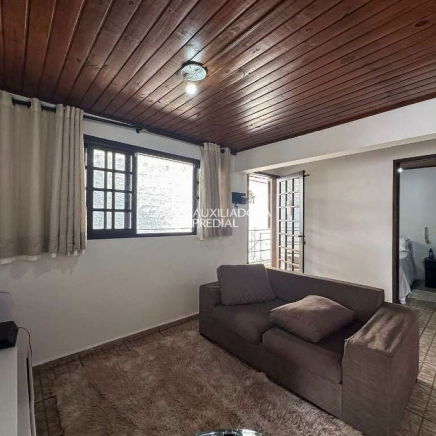 Sobrado com 3 quartos e 344m² para alugar em Assunção, São Bernardo do Campo. - Photo 1