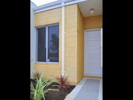 Convenient Living in the Heart of Wellard Village - Photo 3