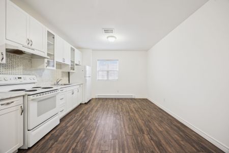 For Lease - 38 Walton Street Unit# 202, Port Hope, Ontario - Photo 3